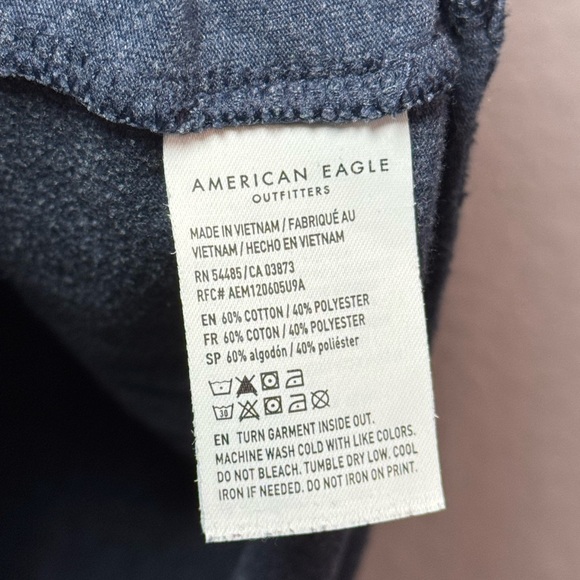 American‎ Eagle Men's XL Super Soft T-Shirt Eagle Logo Gray Heather Tee - Picture 3 of 4